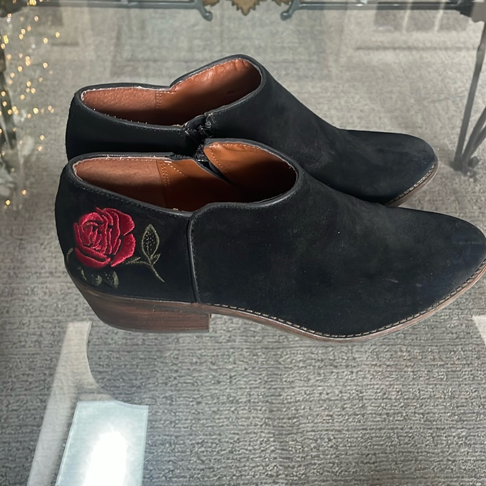 Women’s Lucky Boot